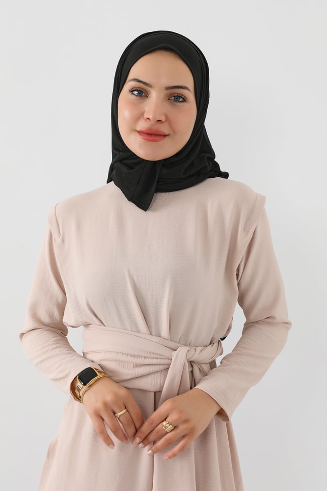 حجاب مع فتحة عند الاذن عادي - اسود