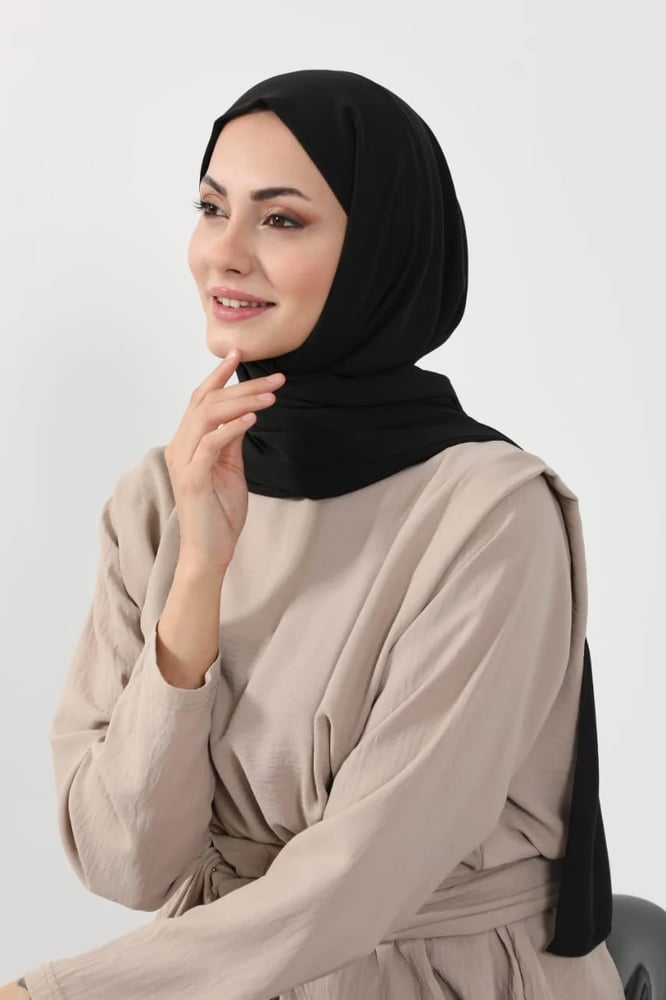 حجاب شيفون اسود مغناطيس