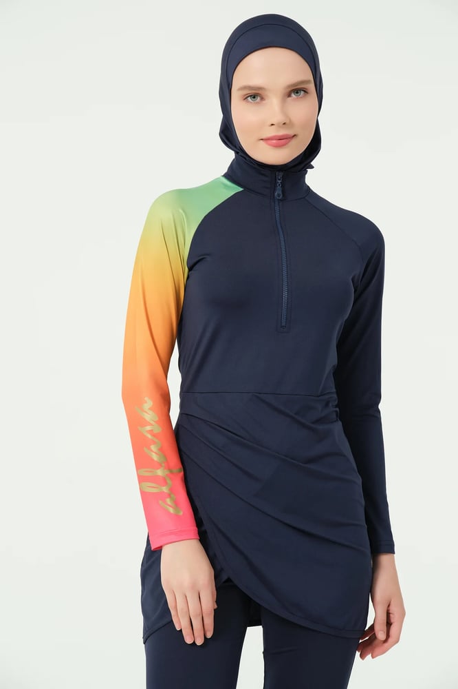 طقم سباحة