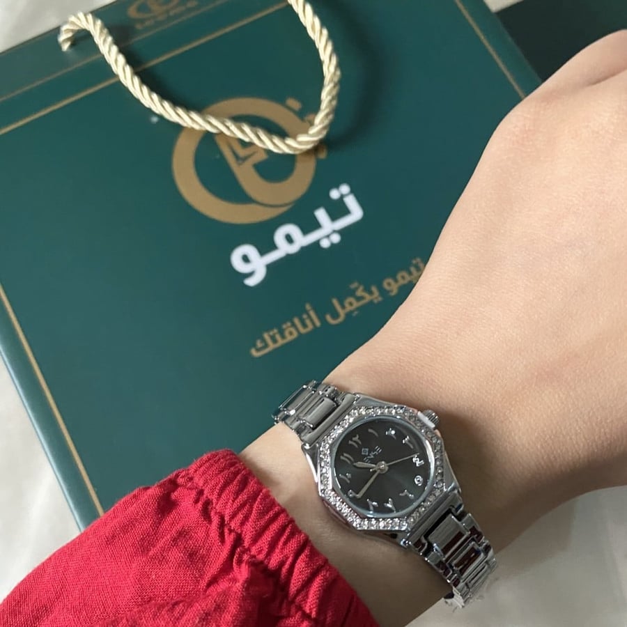 ساعة نسائية 25