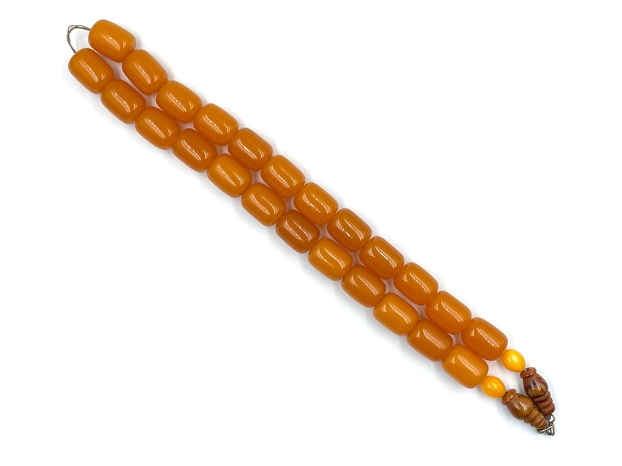 عقد مستكة يمنية صب قديم old bakelite