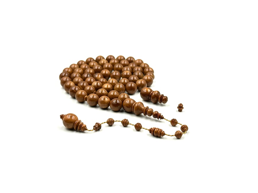 سبحة من ثمرة الكوك خراطة محمد ابوزياد مصنع الفن kuka rosary