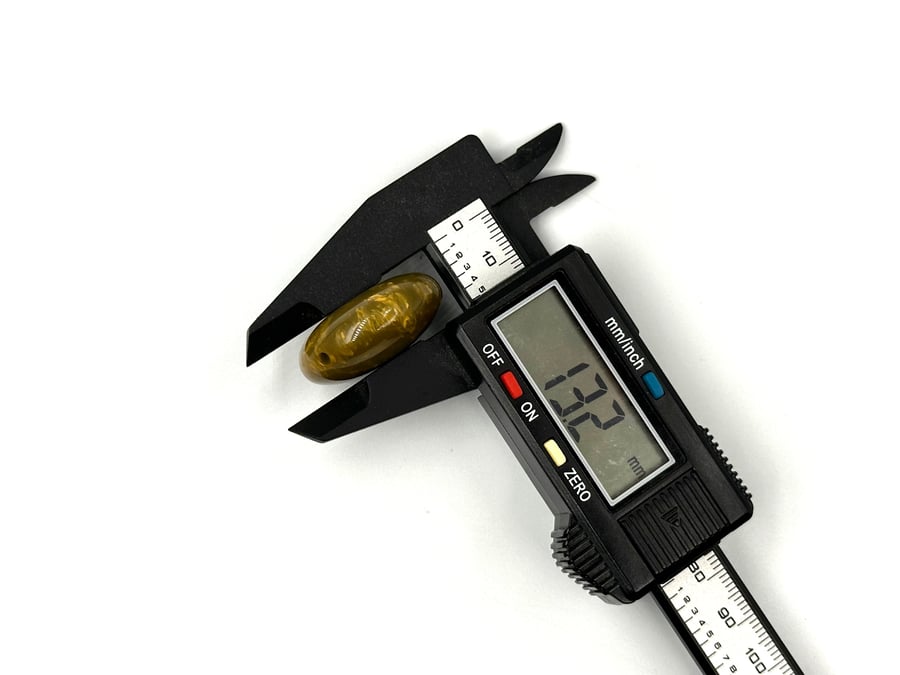 ازارير بكلايت دولفيني صب قديم old bakelite