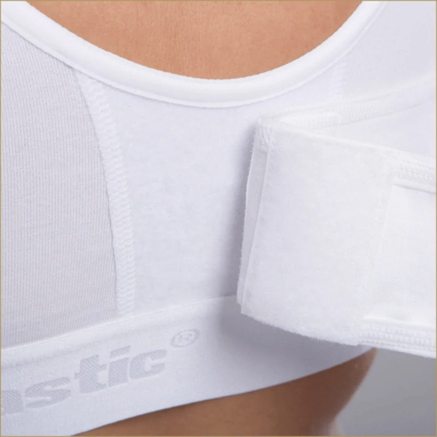 مشد بعد عملية شفط الدهون لصدر مع حزام Lipoelastic PS special
