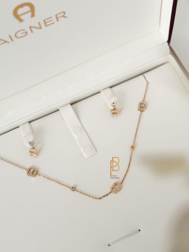 طقم AIGNER