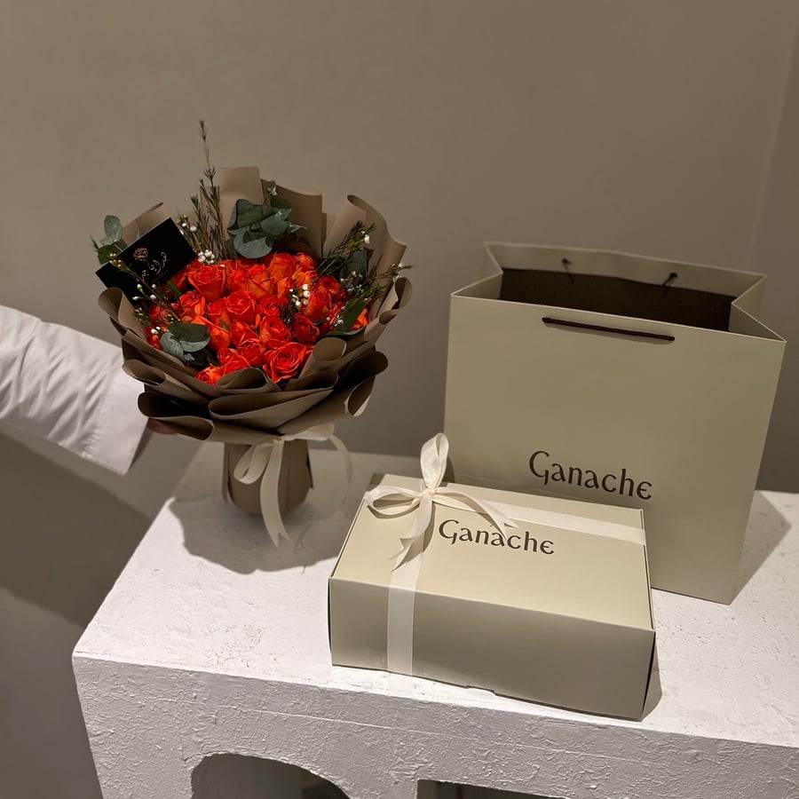 باقة ميني اورنج مع الكيك