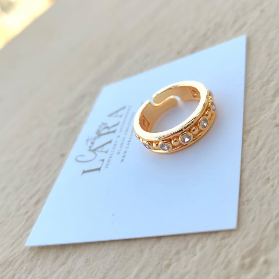 Adjustable rings