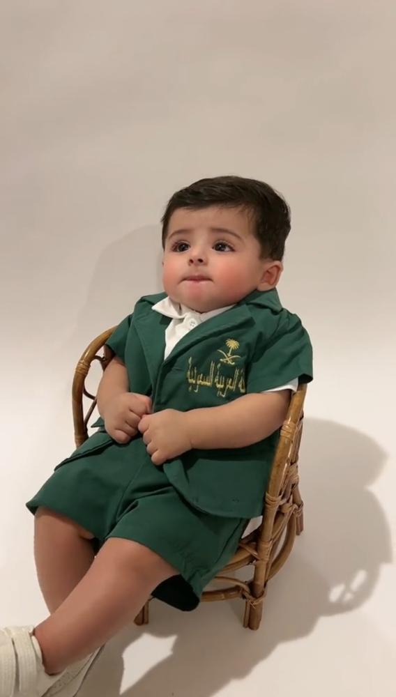 طقم اليوم الوطني ولادي