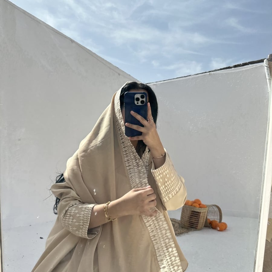 F3