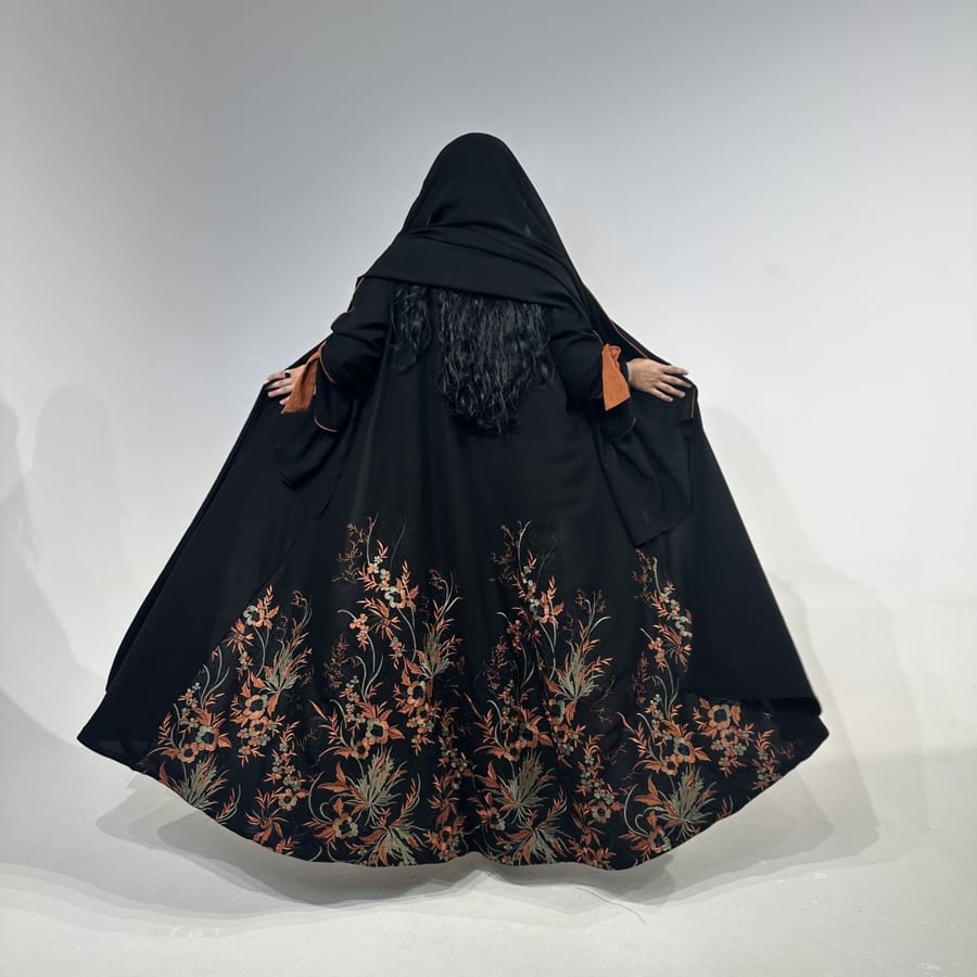 E21