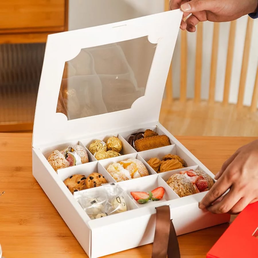 Large divided boxes