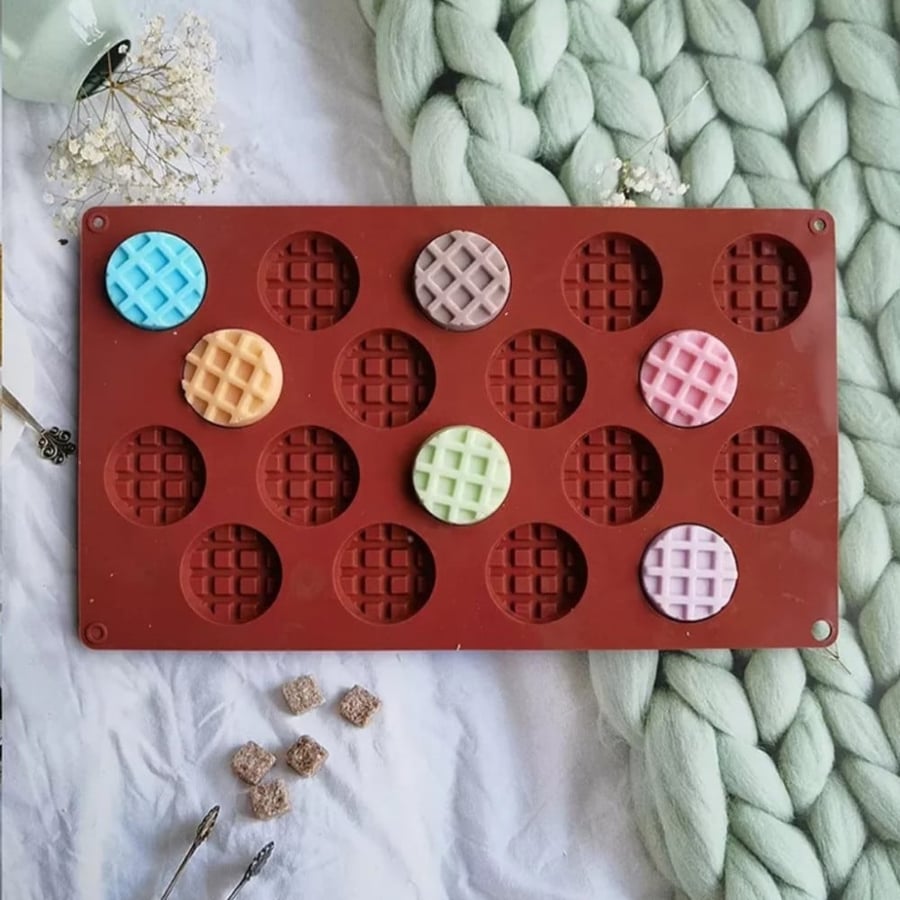 Silicone bowl, round mini waffle