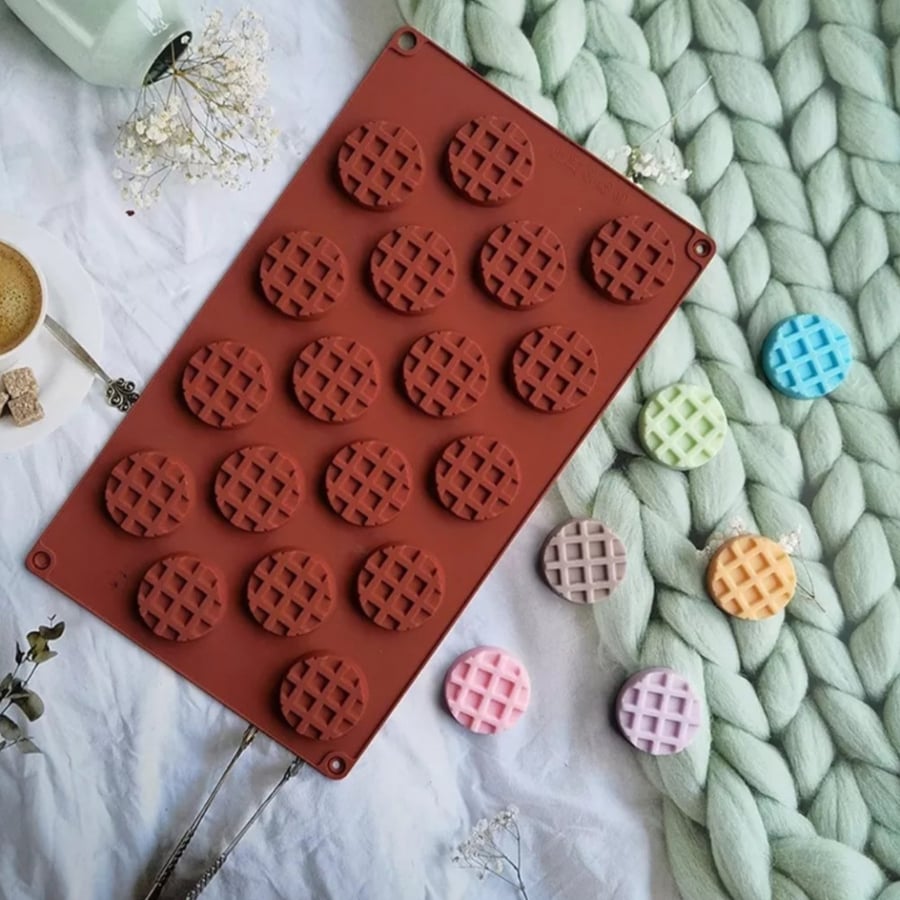 Silicone bowl, round mini waffle