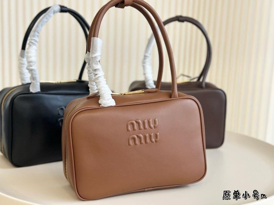 Miumiu يد طويله هاي كوالتي