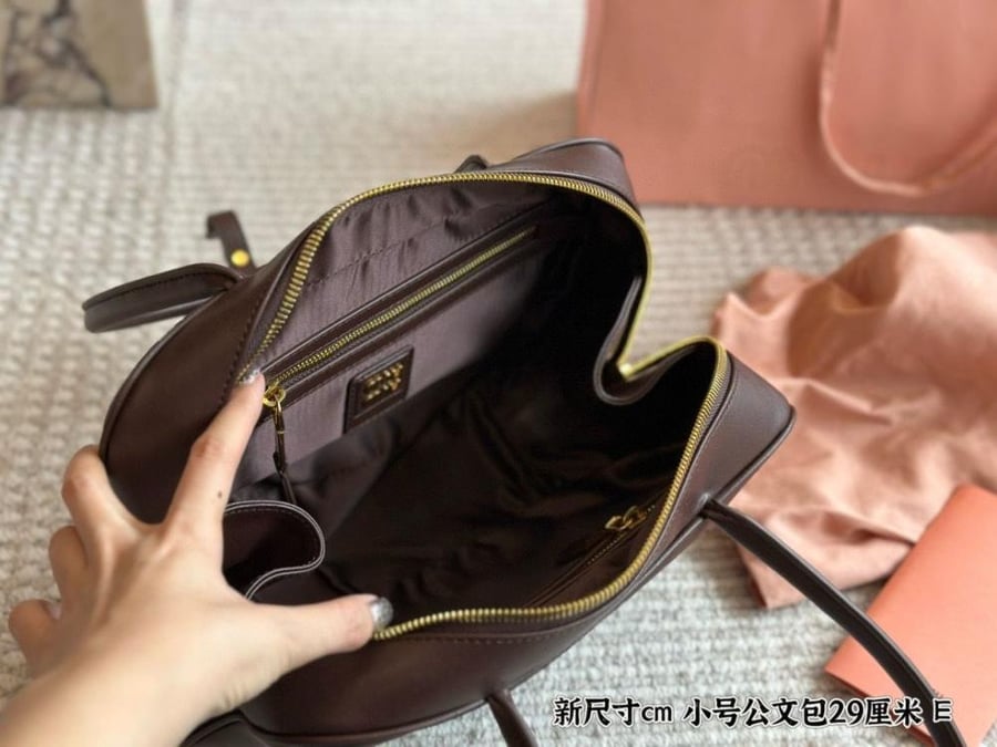 Miumiu يد طويله هاي كوالتي