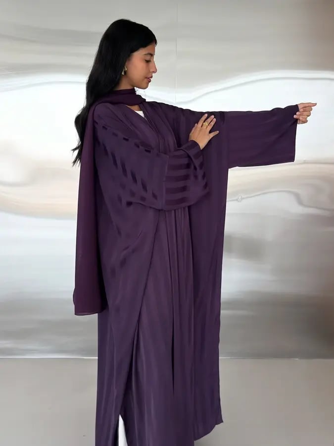 luxurious Purple - R119