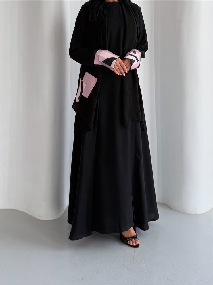 Pink and Black - R20