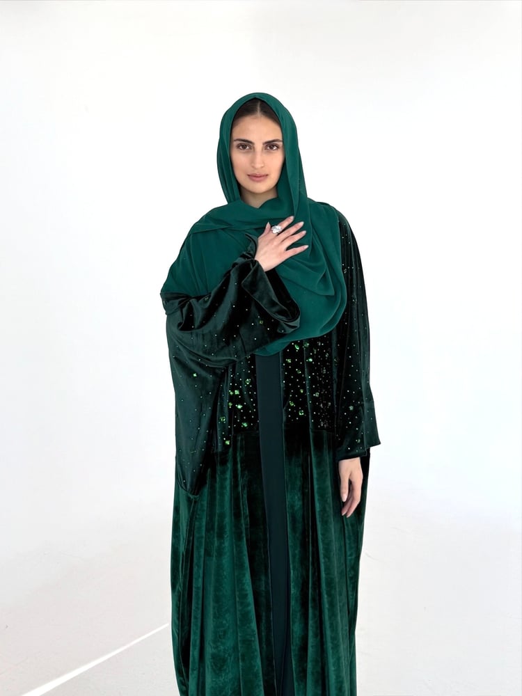 Velvet abaya embellished with crystals - R35
