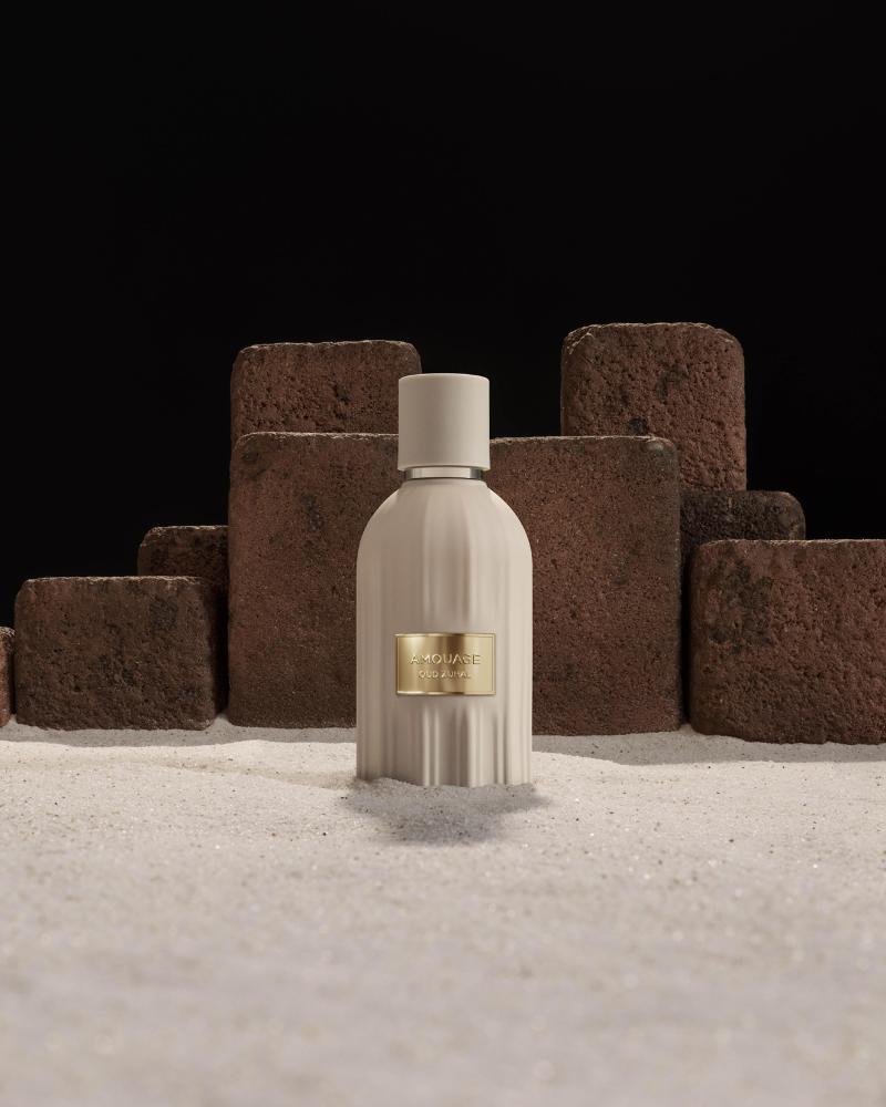 زجاجة عطر امواج عود زحل للجنسين 100مل Unisex Eau de Parfum بعبق Woody
