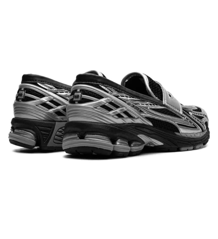 New Balance 1906L "Silver Metallic/Black