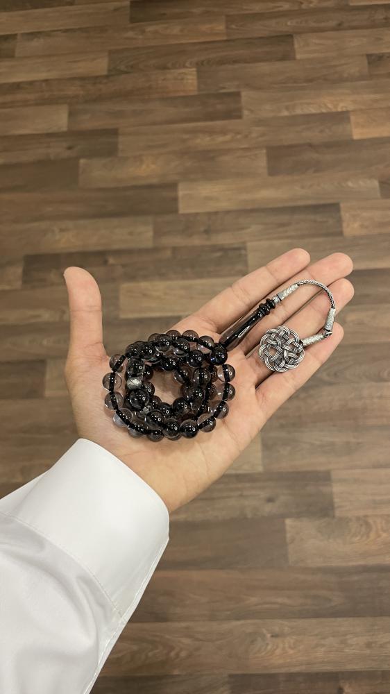 Black transparent clip