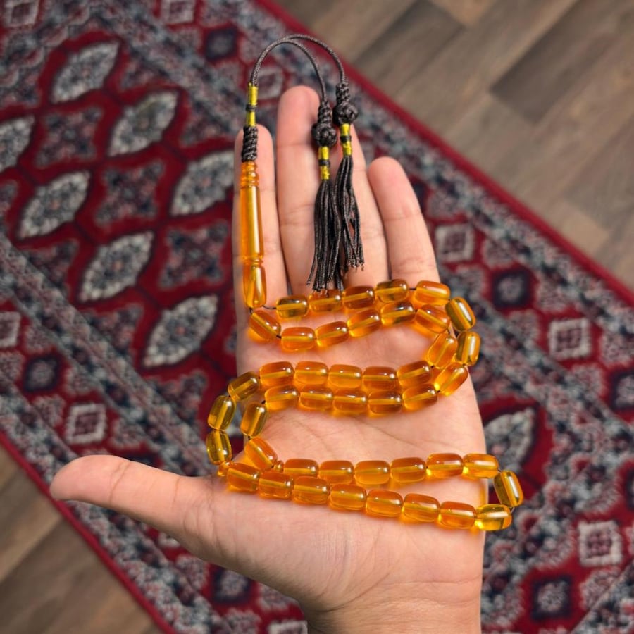 بكلايت كهرماني شفاف