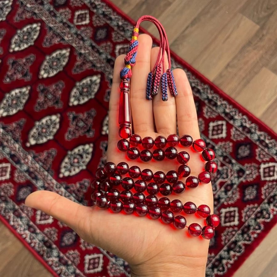 بكلايت عنابي