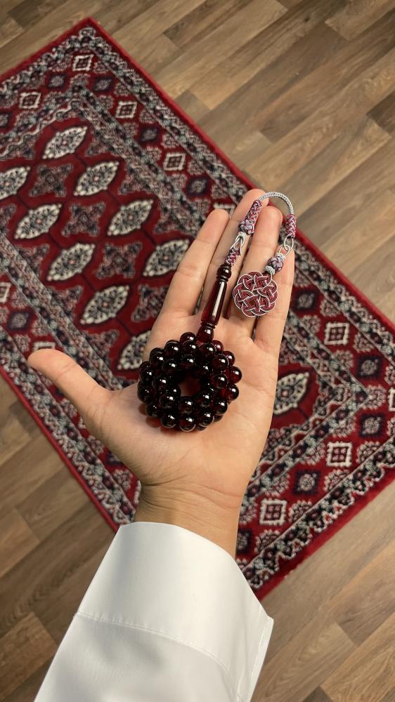 بكلايت عنابي