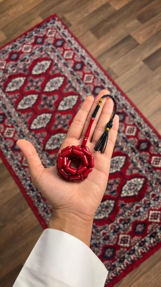 بكلايت عنابي