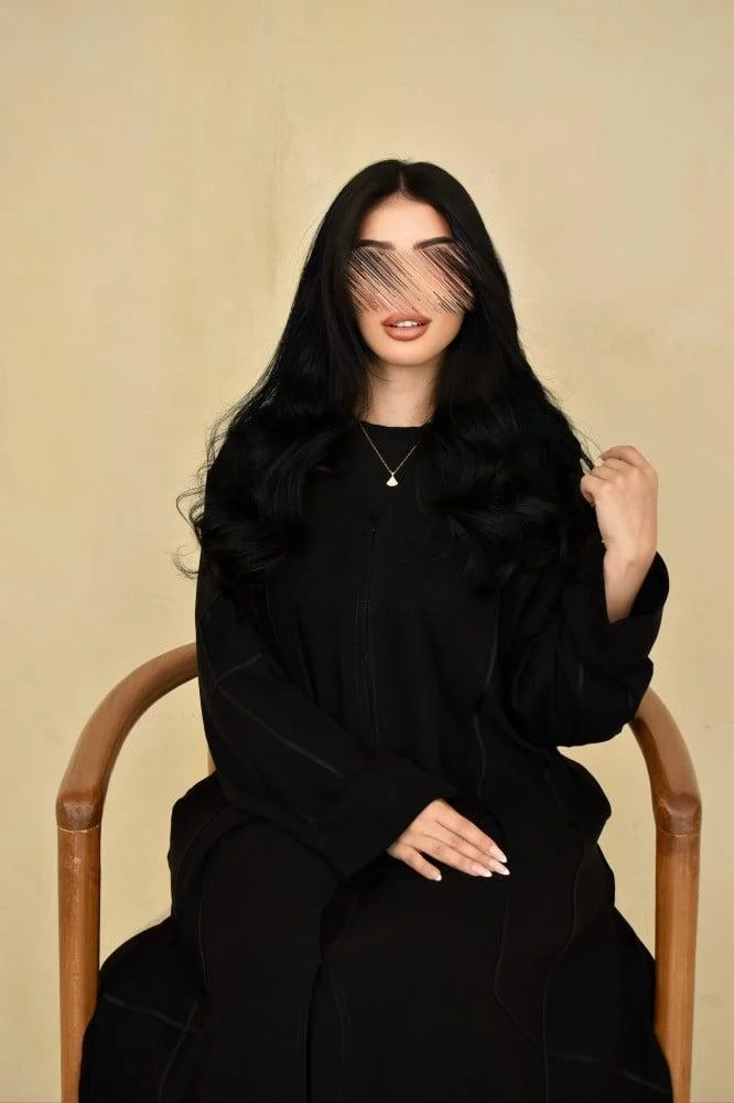 عباية انترنت ملكي بنقوش قيطان مميزه لاطلاله راقيه