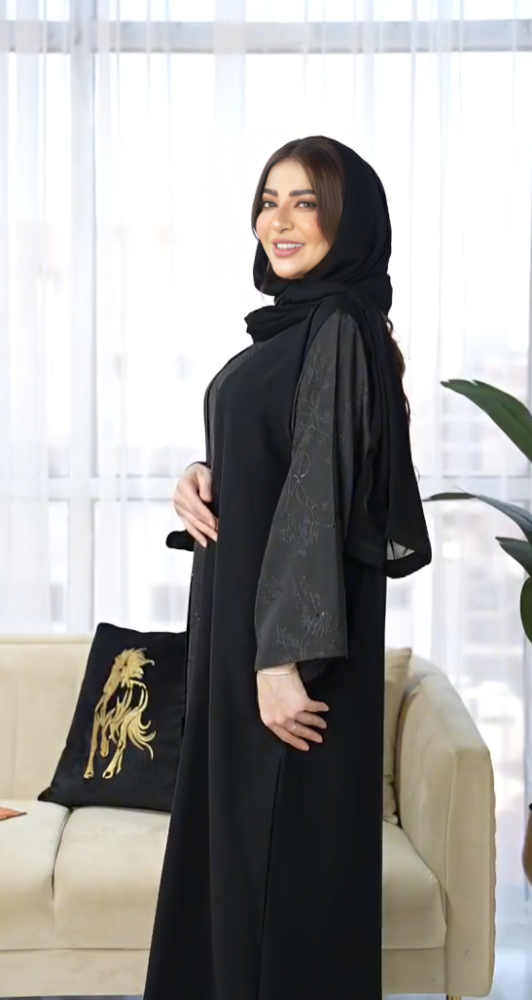عباية مناسبات أنيقة تليق بالحفلات والمناسبات الراقية