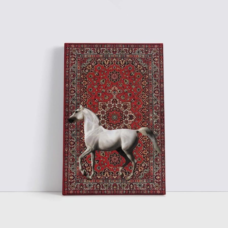خيل السجاد الأحمر