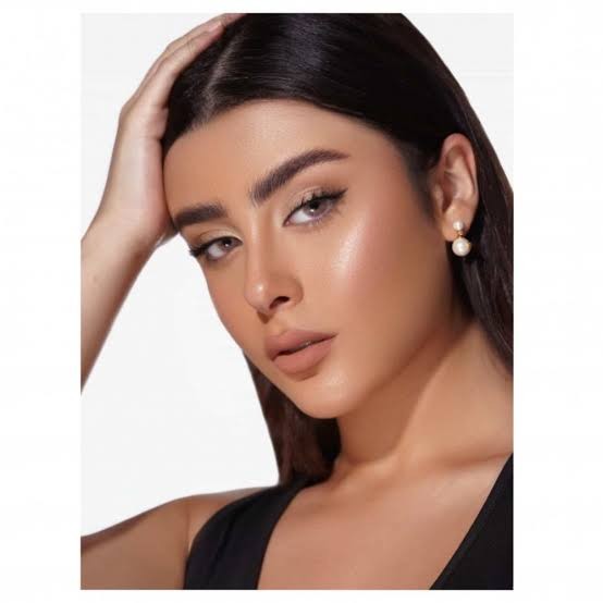 افيل عدسات لاصقة يومية ساند بلاتو