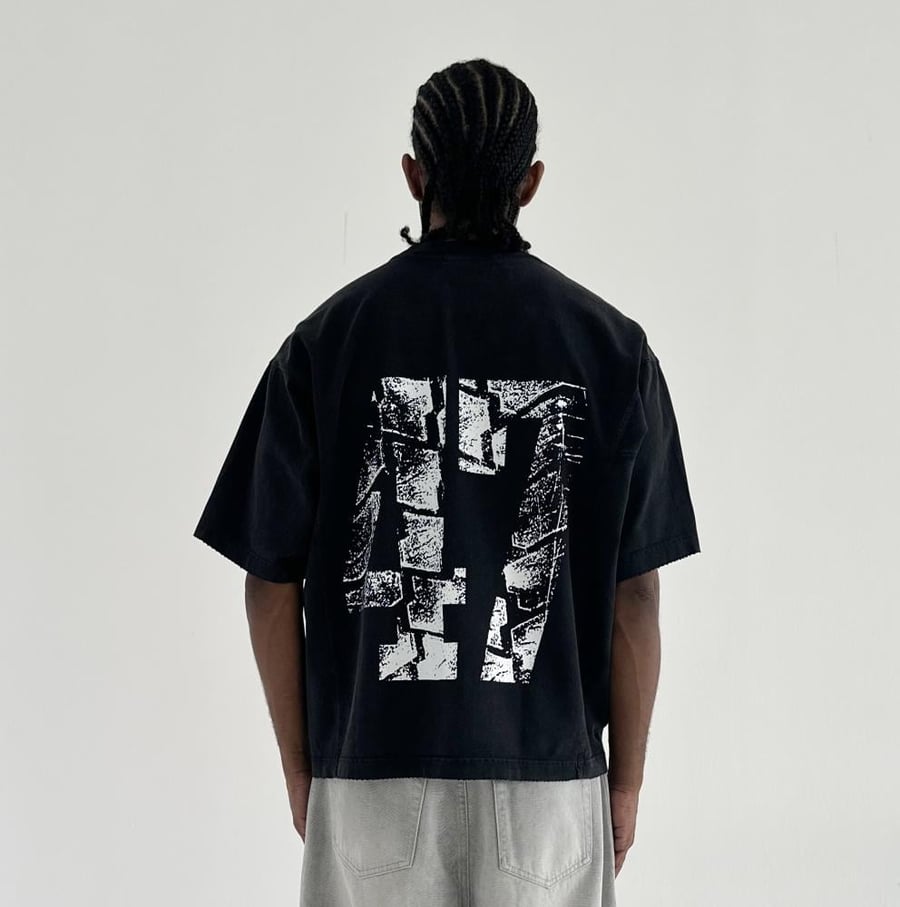 Black T-shirt