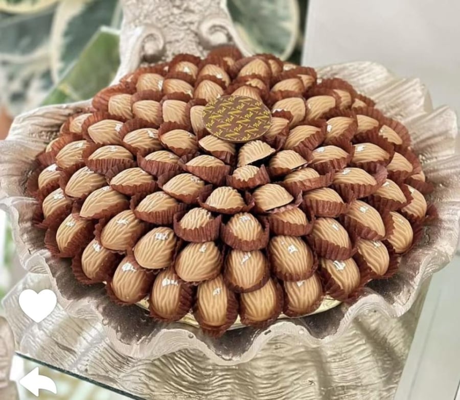قالب شوكلاته بندق