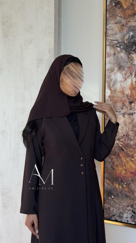 بليزر كريب كوري  بني مبطن مزين بزراير كريستال  سواروفسكي ربع كلوش