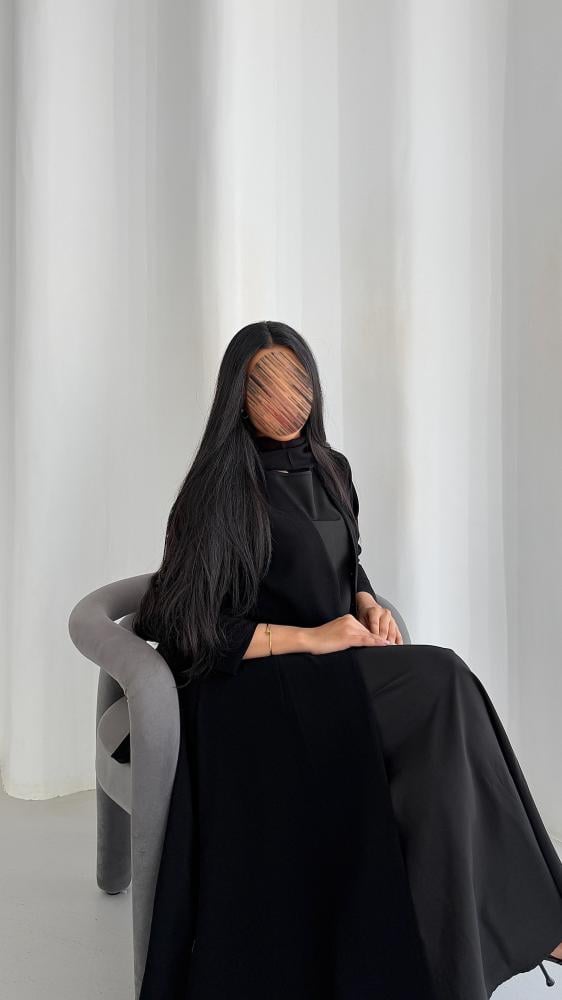 عباية كريب سيراميك اسود نص كلوش