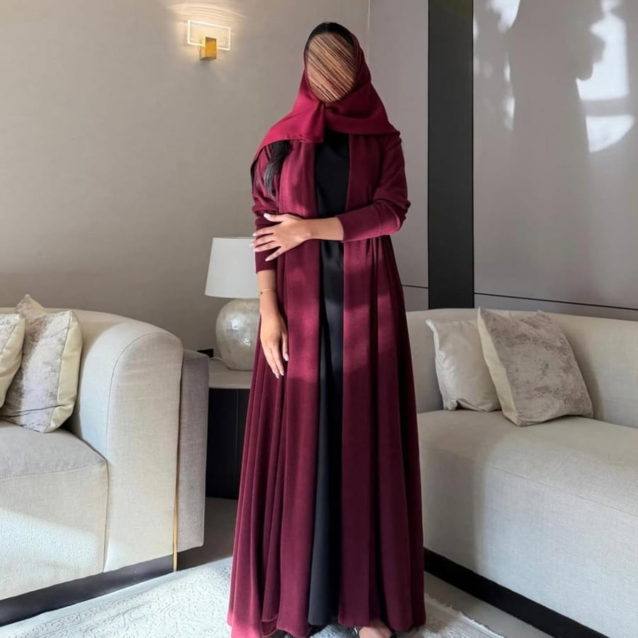 عباية صوف ستريتش عنابي كلوش