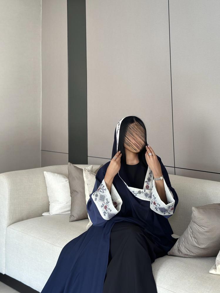 Cotton abaya navy and blue wide with embroidered Indian sleeves