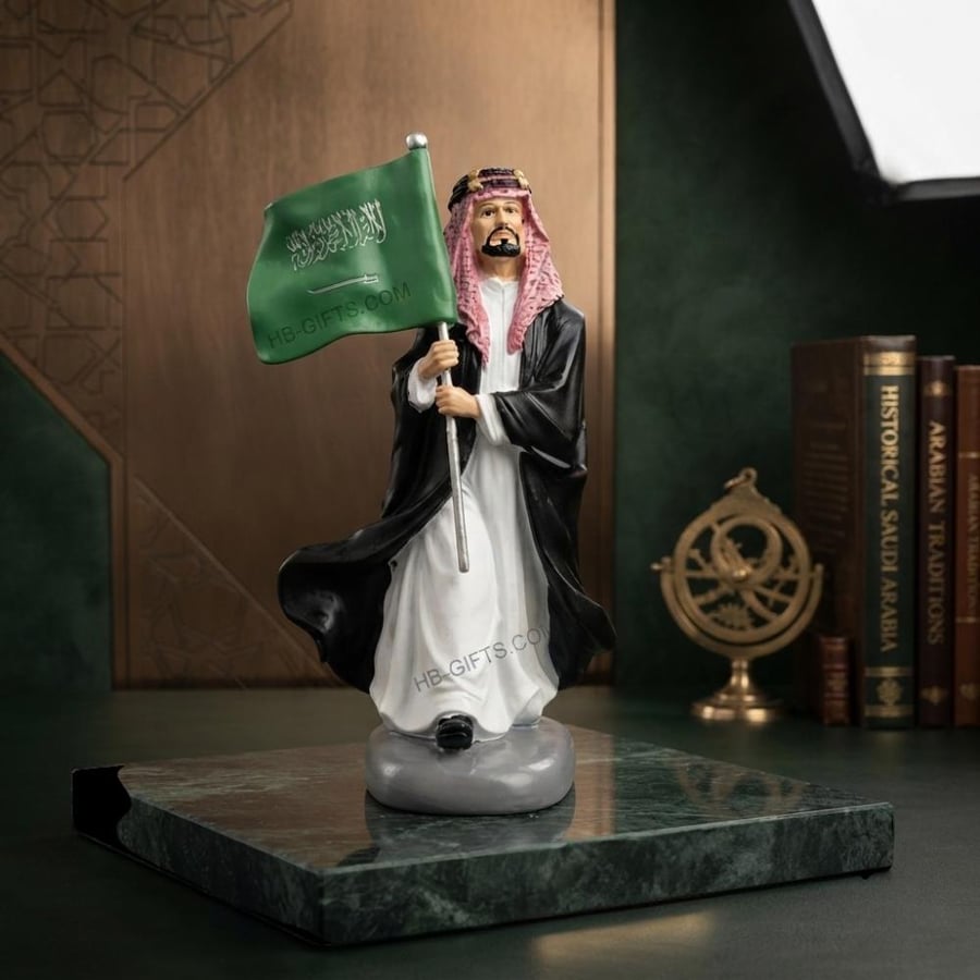 مجموعة (12) من توزيعات مجسمات وطنية مستوحاه من التراث السعودي | اليوم الوطني السعودي
