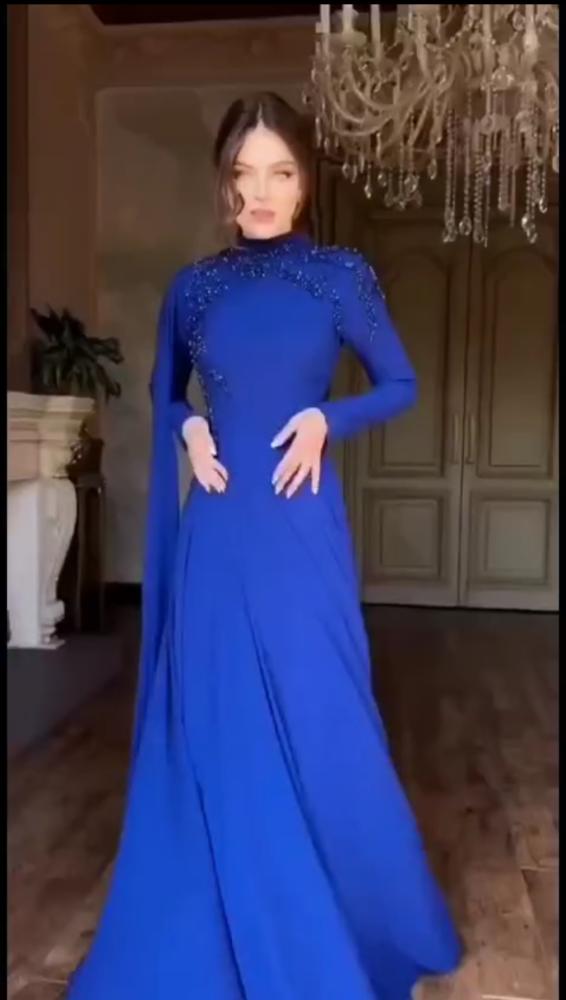 فستان