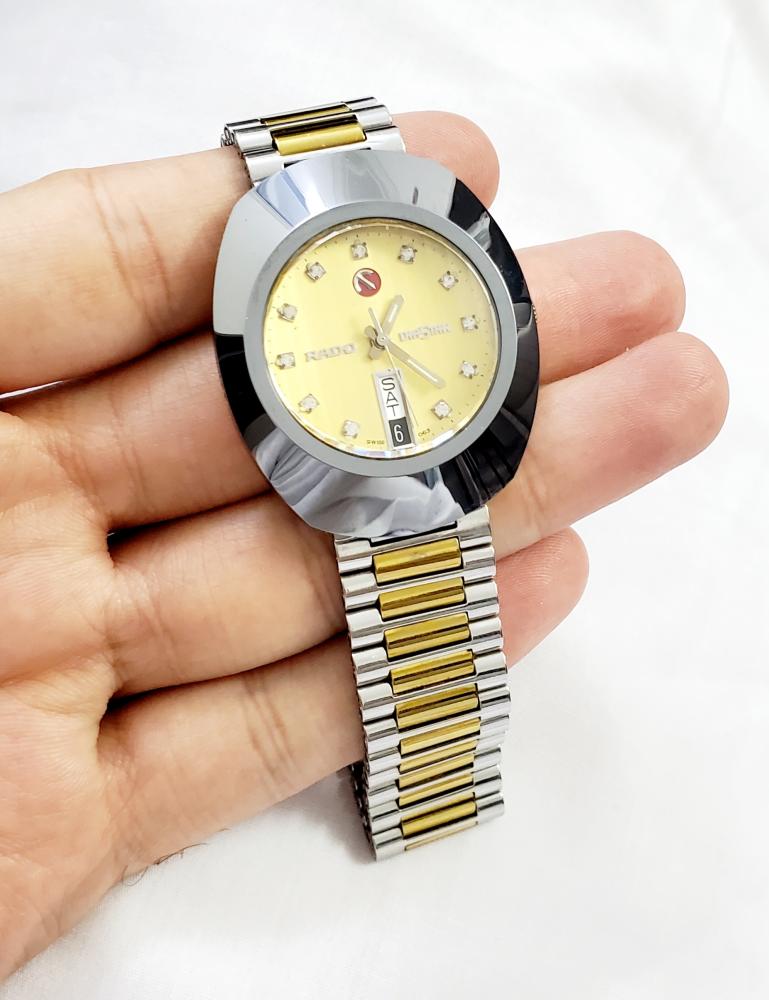 ساعة رادو السويسرية اوتوماتيك ميجكس ( مستخدمة ) انالوج بتاريخين للونين مينا ذهبي للرجال - فنتج