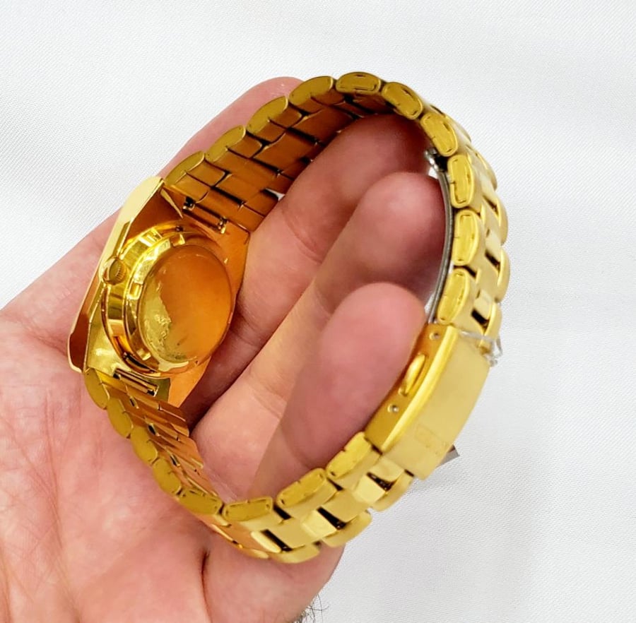 ساعة سيتيزن اوتوماتيك ( ابو جناح ) 21JEWELS انالوج بتاريخين ستانلس ستيل مطلي ذهبي مينا اسود للجنسين - فنتج