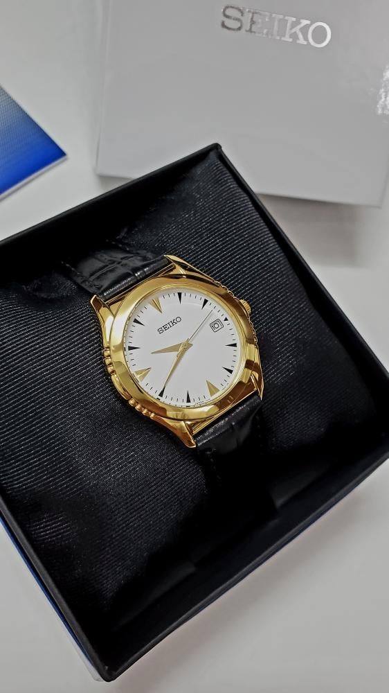 ساعة سيكو اليابانية انالوج كوارتز الرقيقة (Edg) بتاريخ جلد اسود مقاس 30mm-36mm للرجال - فنتج
