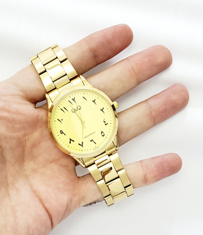 ساعة كيو آند كيو Q&Q الرقيقة كوارتز انالوج ( أرقام عربي ) ستانلس ستيل ذهبي 42mm للرجال - إصدار محدود