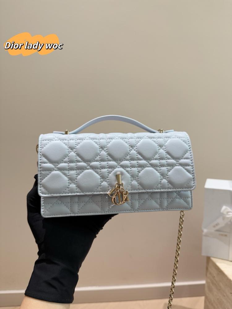 شنطة ديور Miss Dior