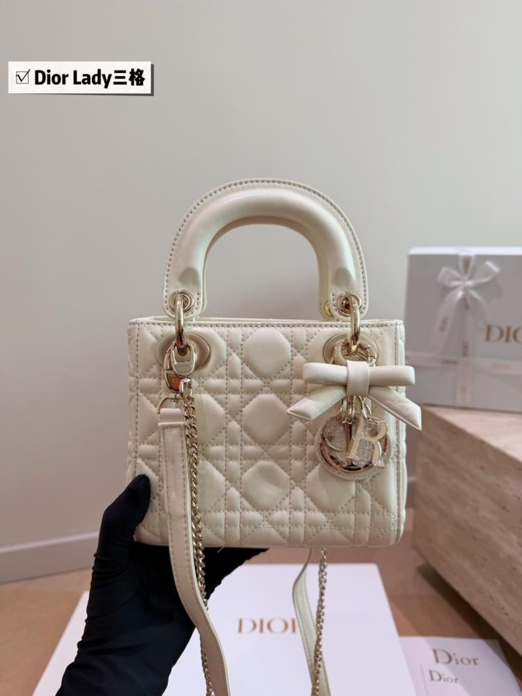 شنطة ديور ليدي ديور | Lady Dior (متوفرة بعدة الوان)