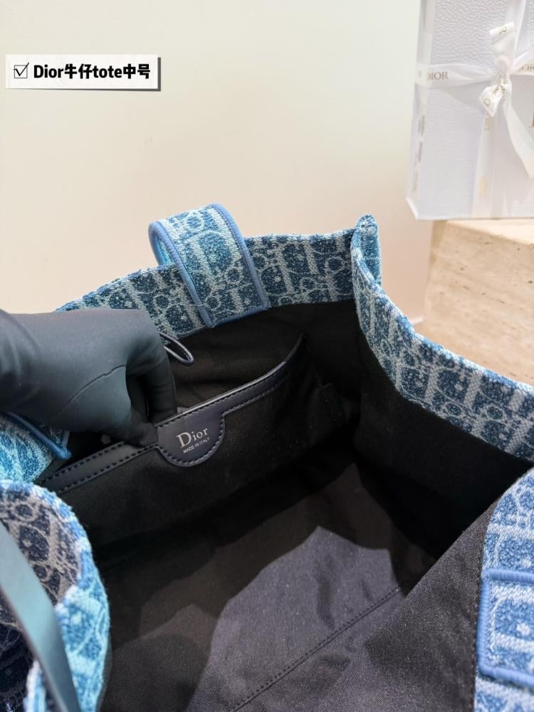 شنطة ديوريفييرا ديور بوك توت | Dioriviera Dior Book Tote