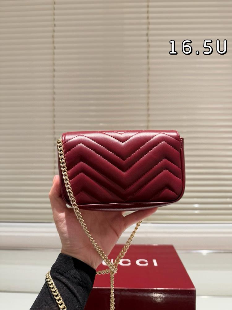 شنطة قوتشي Marmont 16.5cm