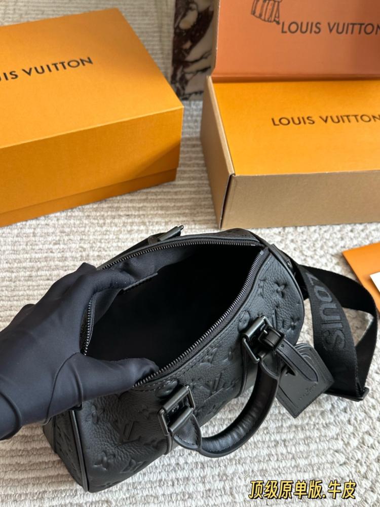 شنطة لويس فيتون Lv Nigo Keepall